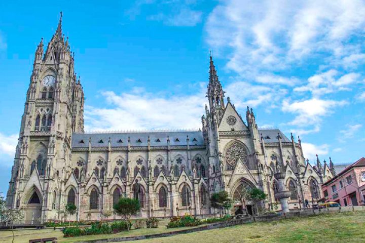 casa-el-eden-entorno-quito-basilica.jpg